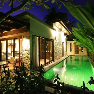 Deluxe Pool Villa
